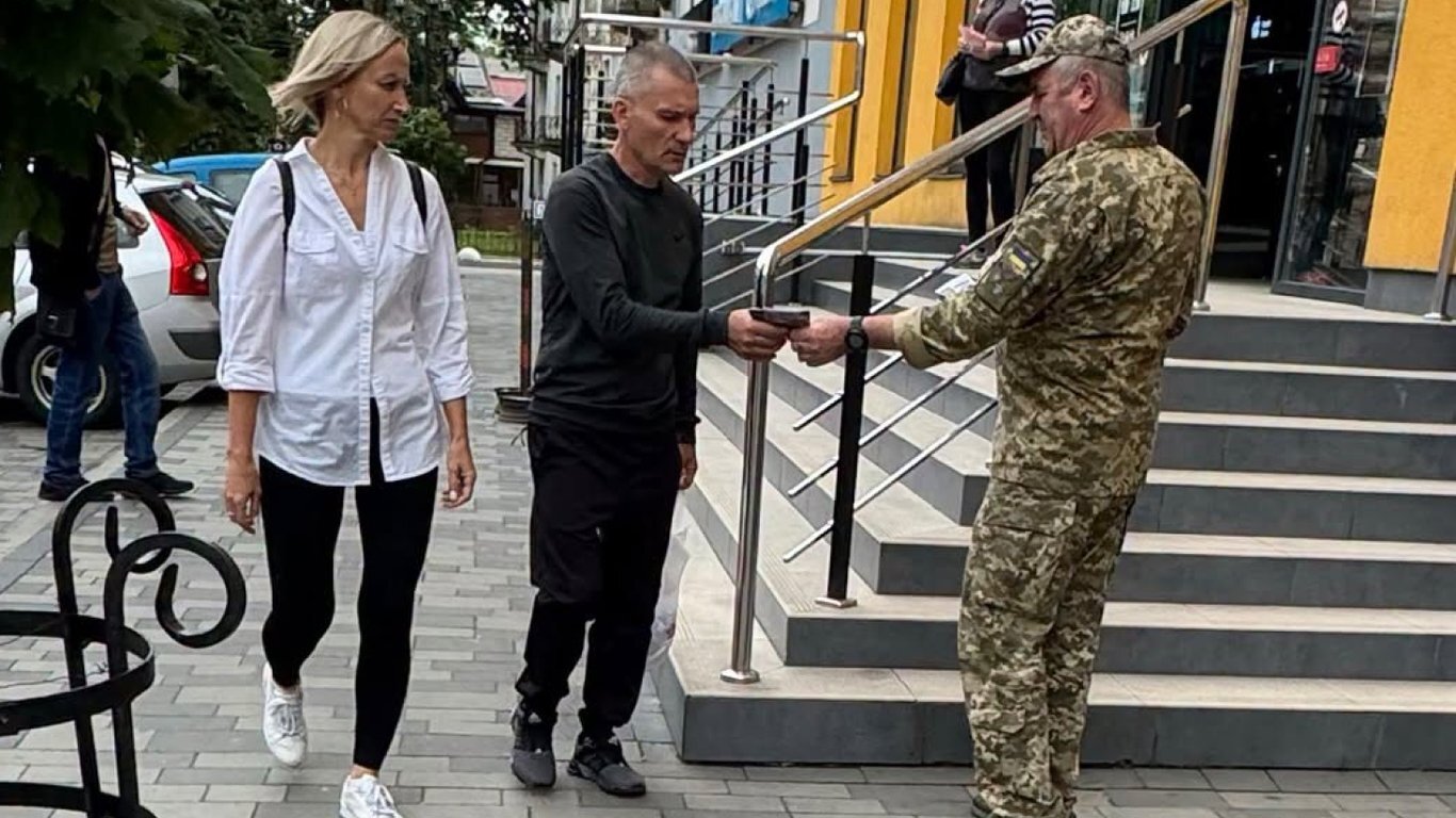 Не лише ТЦК: хто і як насправді має право перевіряти військові документи - фото 1