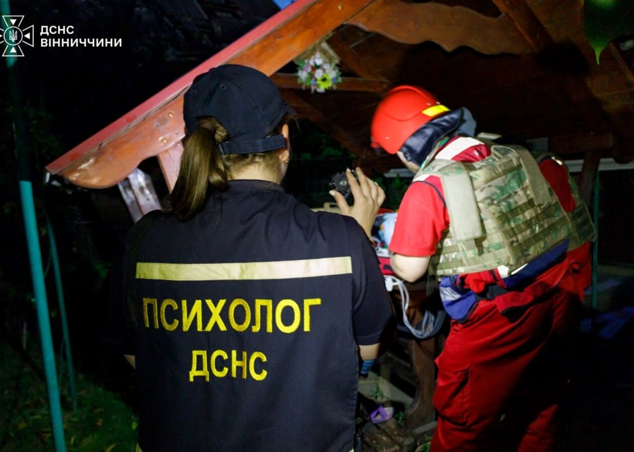 Нічна атака на Вінницю: уламки реактивного БпЛА залетіли просто в кімнату житлового будинку - фото 1