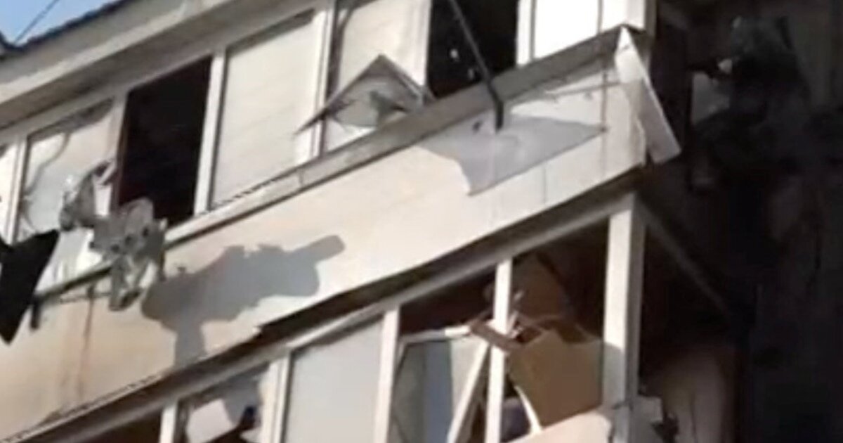 Ніч без сну в Подмосков'ї: десятки дронів, пожежа біля авіабази та вибухи в Сочі - фото 1