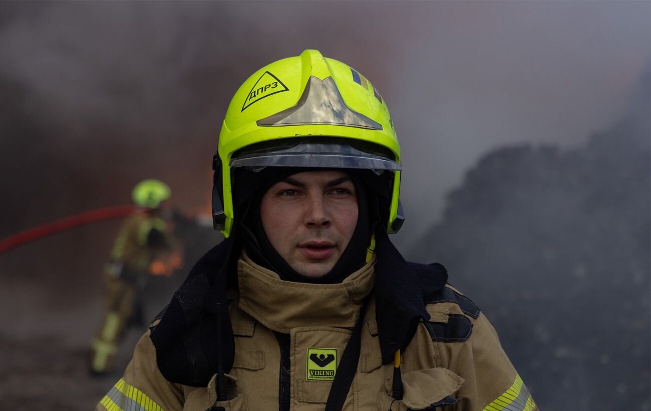 Нічний терор дронами: росіяни понад дві години атакували Запоріжжя, є поранені - фото 1