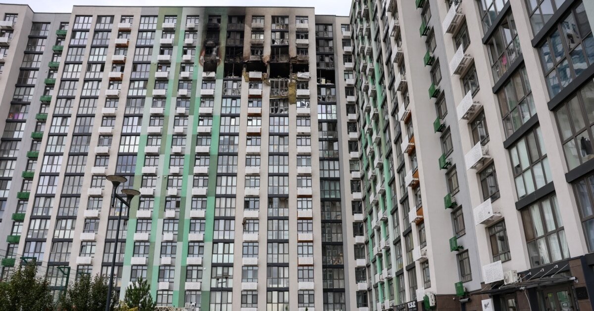 Нічний наліт: Повітряні сили відбили атаку майже півтора сотні ворожих дронів - фото 1