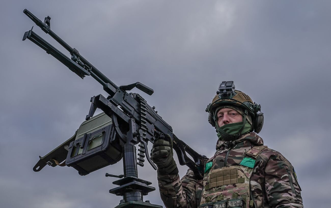 Реактивні «Шахеди» та дрони-імітатори: як ППО відбивала нічну атаку з майже 140 БПЛА - фото 1
