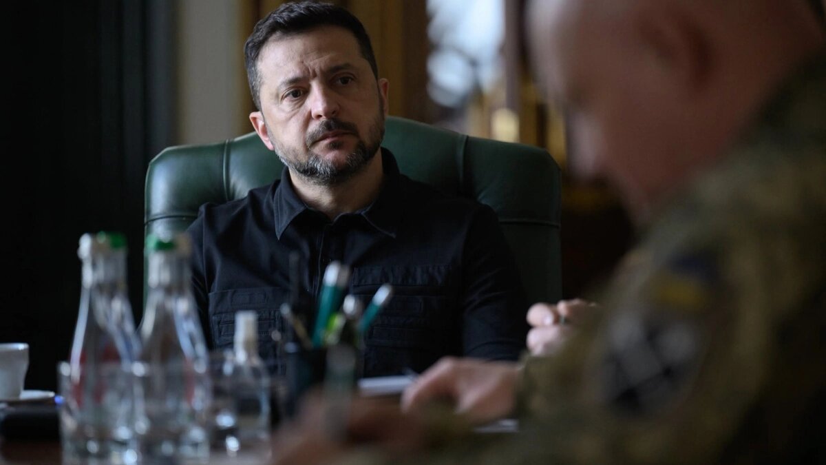 «Там є позитив»: Зеленський натякнув на успіхи ЗСУ біля Лимана, але радить утриматися від салютів - фото 1