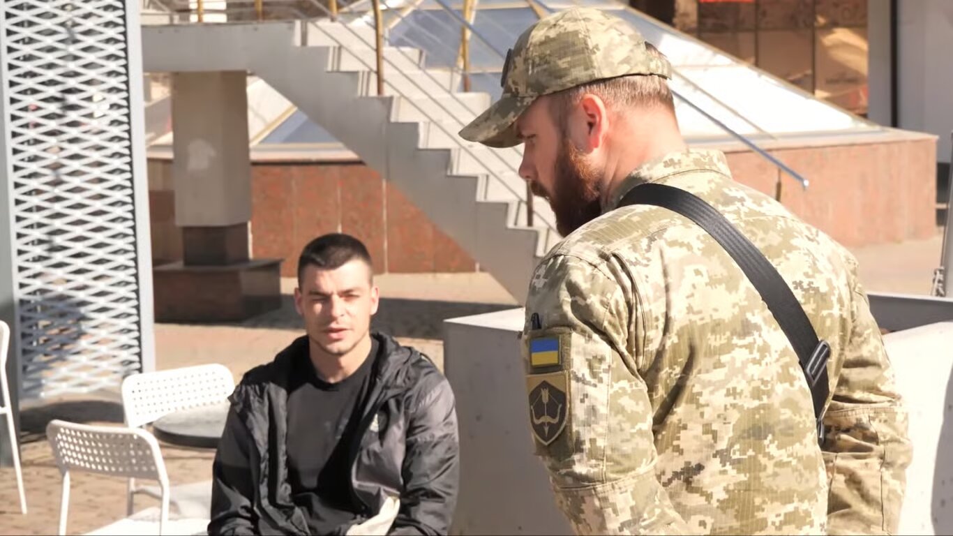 Мобілізація на папері: як воєнком на Прикарпатті малював «мертві душі» для красивого звіту - фото 1