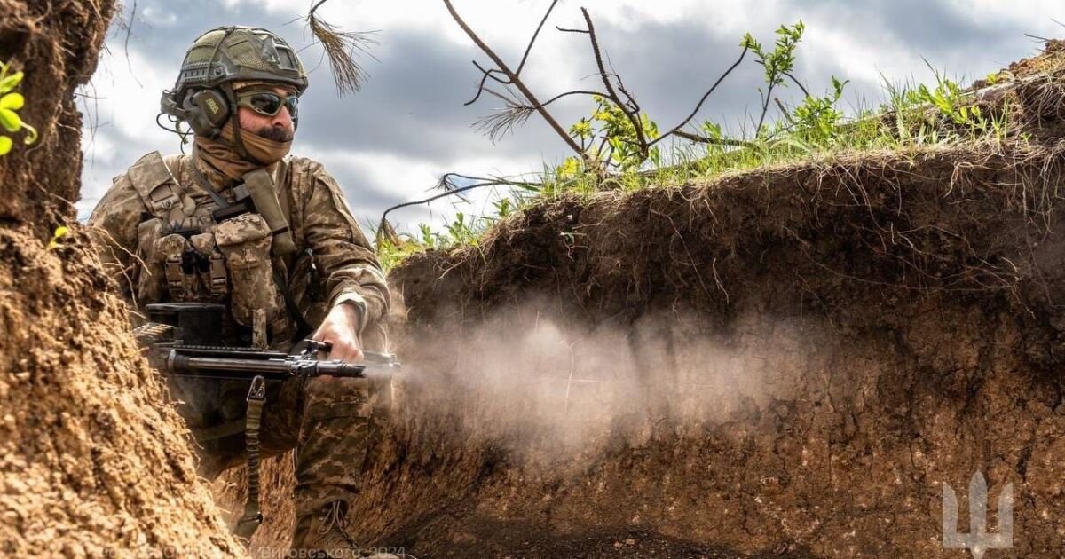 Ворог тисне в бік Добропілля: росіяни просунулися біля Нового Донбасу - фото 1