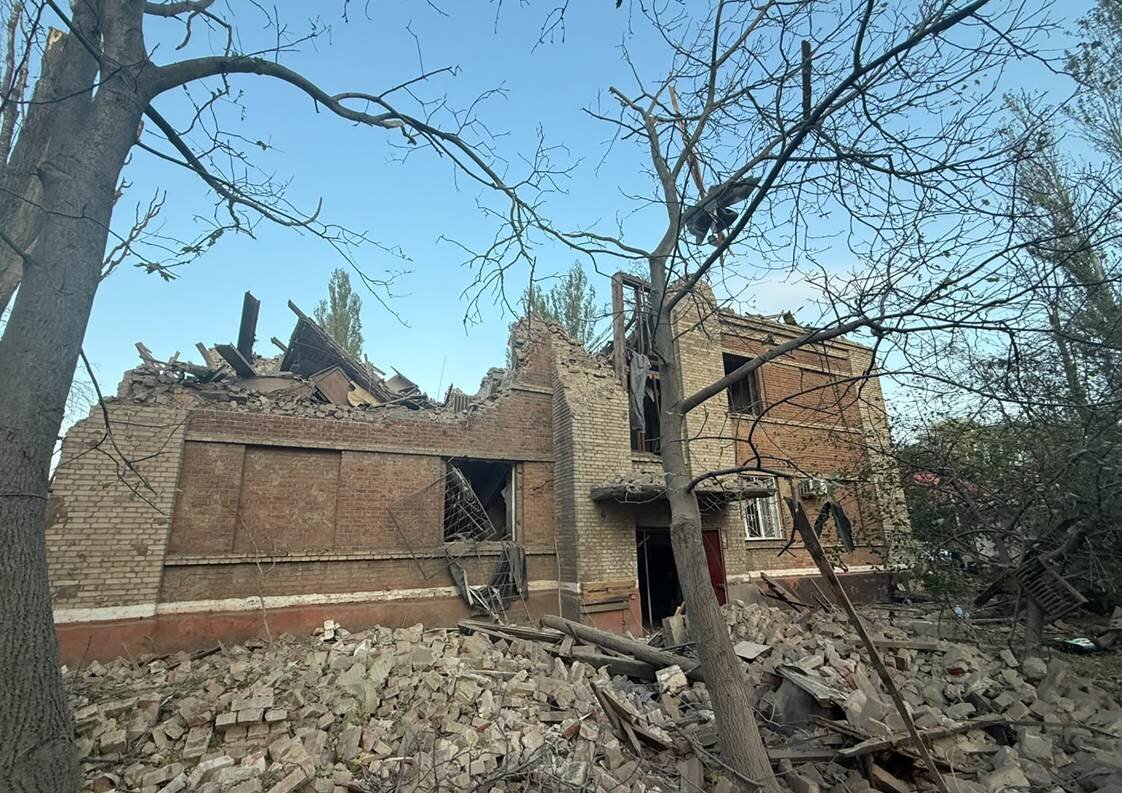 Удар авіабомбами по Краматорську: загинула людина, серед поранених — троє дітей - фото 1