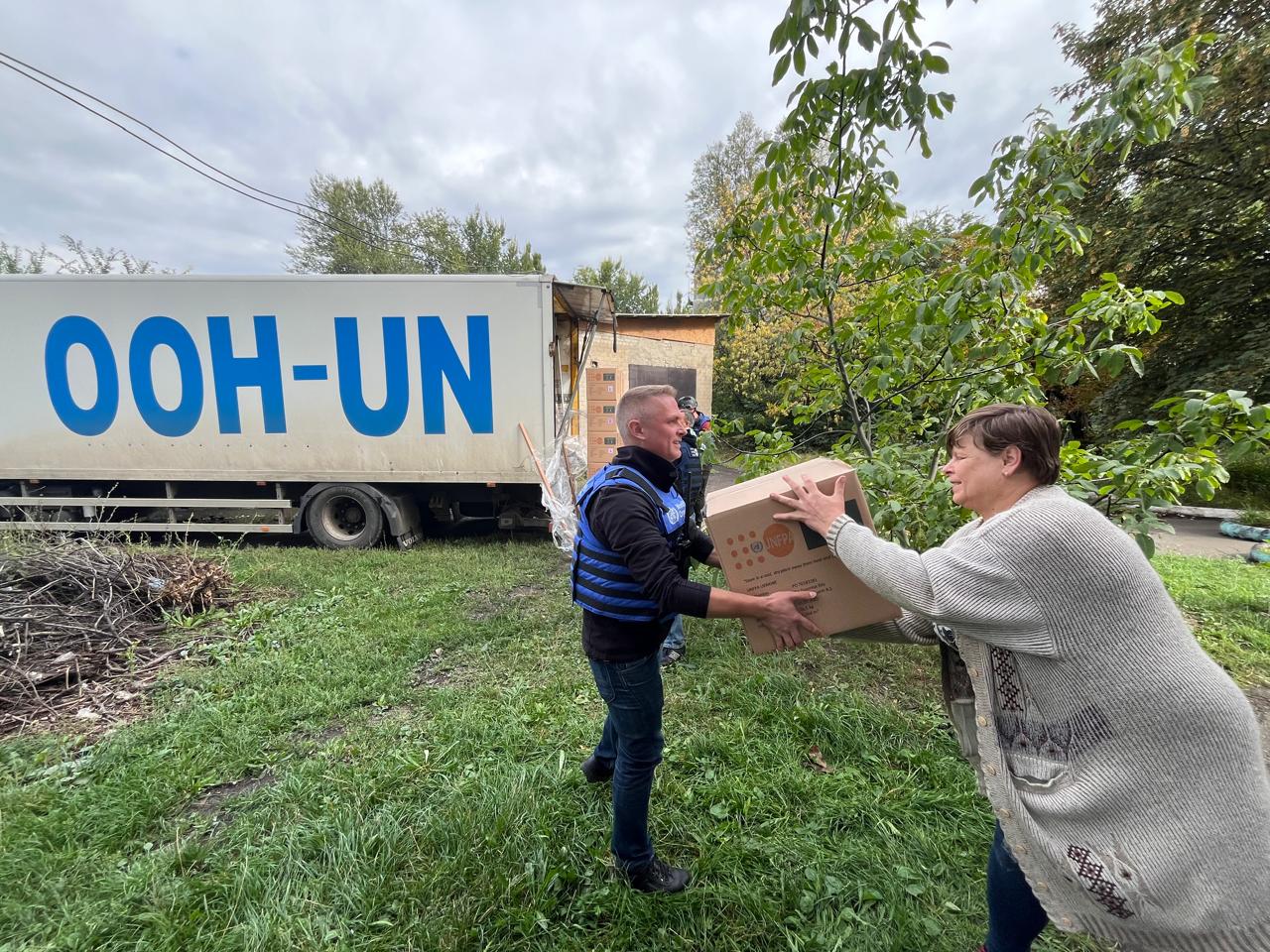 Russian Forces Target UN Aid Convoy in Kherson, No Casualties Reported