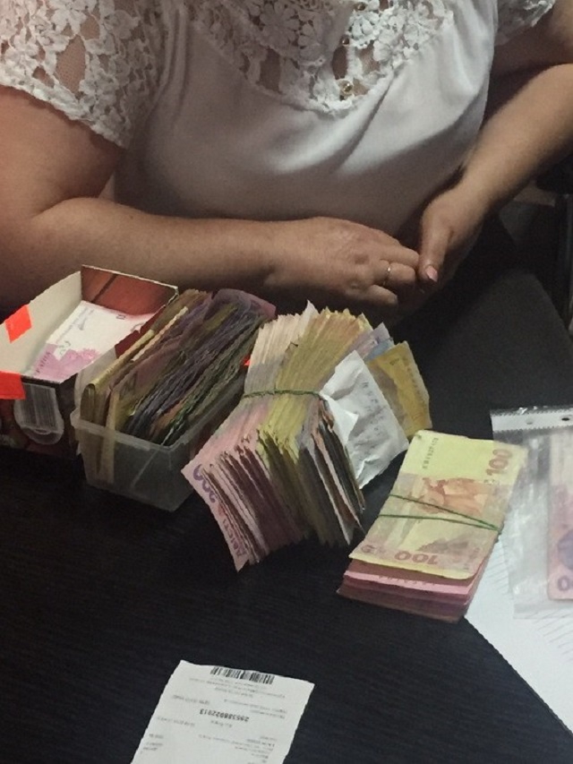 Под Львовом спецслужбы ликвидировали подпольное казино - 9449 Под Львовом спецслужбы ликвидировали подпольное казино - фото 9449