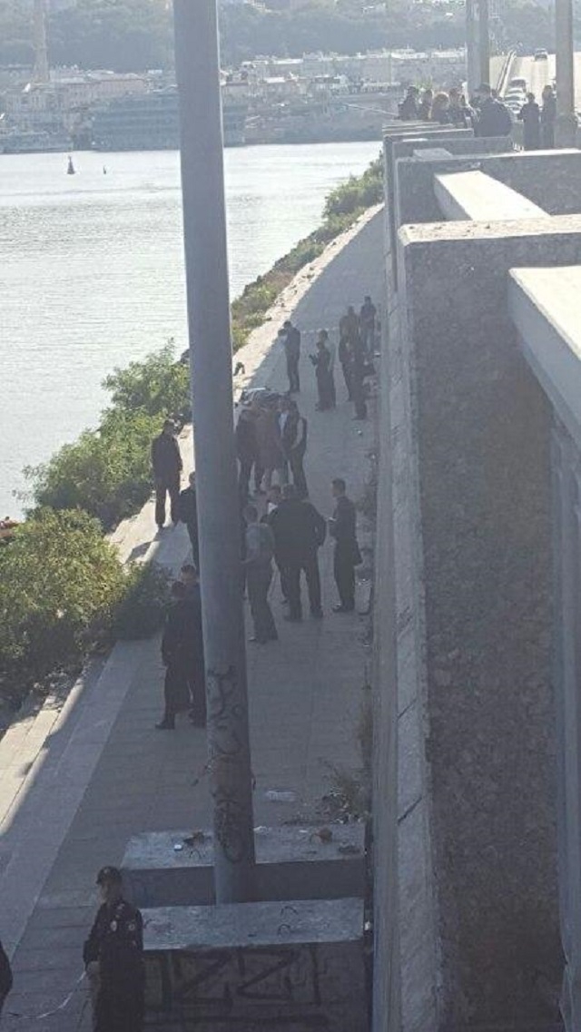 В Киеве на водном мотоцикле разбился заместитель главы АП Андрей Таранов - 13333 В Киеве на водном мотоцикле разбился заместитель главы АП Андрей Таранов - фото 13333