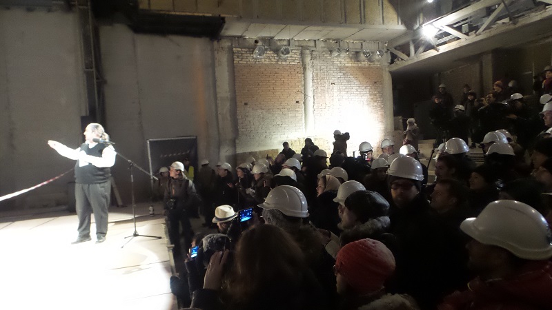 Естетика протесту. «Театральний Майдан» на Андріївському - 24023 Естетика протесту. «Театральний Майдан» на Андріївському - фото 24023