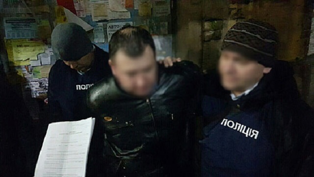 В Харькове сотрудник налогового управления разоблачен в получении взятки - 21202 В Харькове сотрудник налогового управления разоблачен в получении взятки - фото 21202