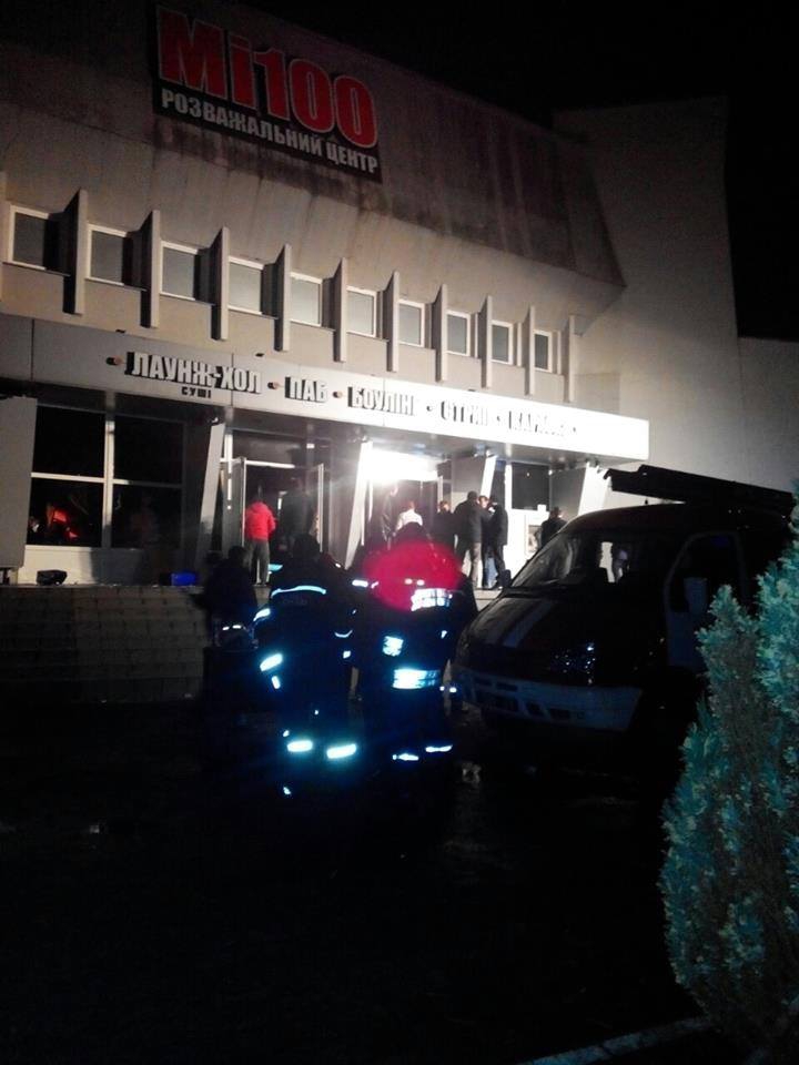 Во Львове в масштабном пожаре в ТЦ пострадало 38 человек - 23621 Во Львове в масштабном пожаре в ТЦ пострадало 38 человек - фото 23621