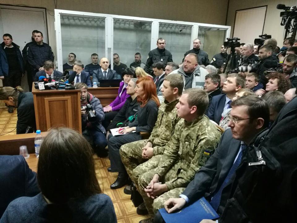 Онлайн-трансляция допроса Януковича: Попытка №2 - 23823 Онлайн-трансляция допроса Януковича: Попытка №2 - фото 23823