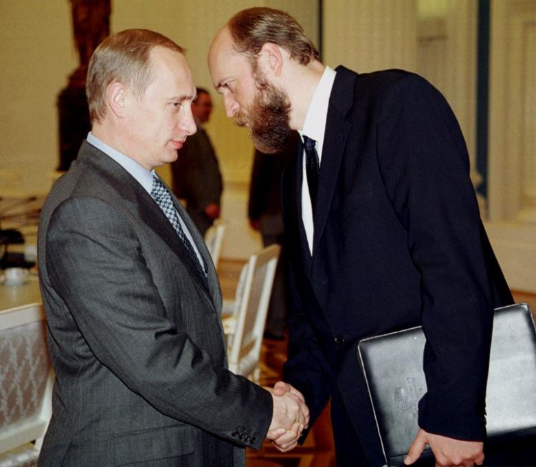 Бывший друг Путина подал против России на $12 млрд - 19868 Владимир Путин и Сергей Пугачев