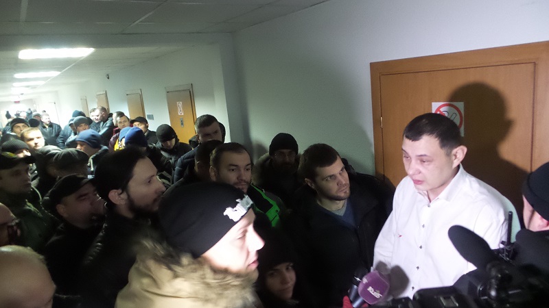 Одного з посадовців все ж спіймали - 26299 Одного з посадовців все ж спіймали - фото 26299