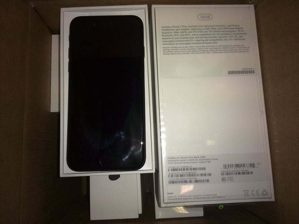 На границе с Польшей обнаружили контрабанду продукции Apple на 2 млн гривен - 24353 На границе с Польшей обнаружили контрабанду продукции Apple на 2 млн гривен - фото 24353