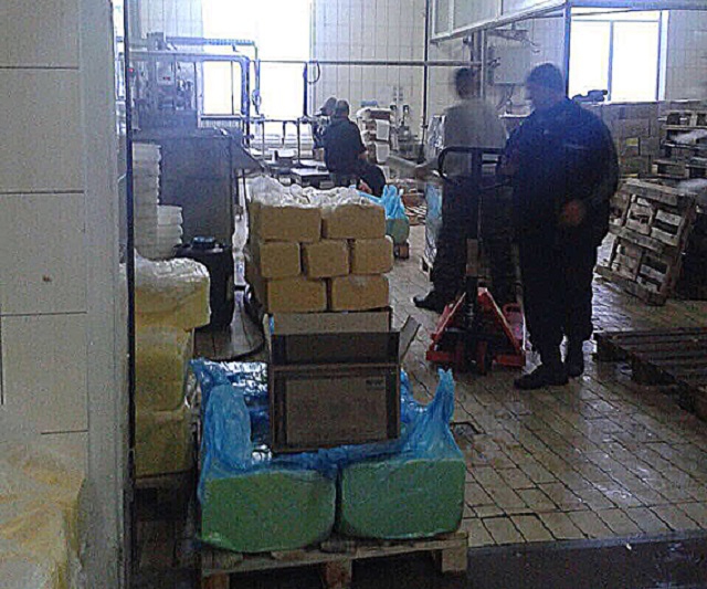 В Полтаве предприниматели привезли некачественные продукты в детские сады на 360 тыс. грн - 28359 В Полтаве предприниматели привезли некачественные продукты в детские сады на 360 тыс. грн - фото 28359