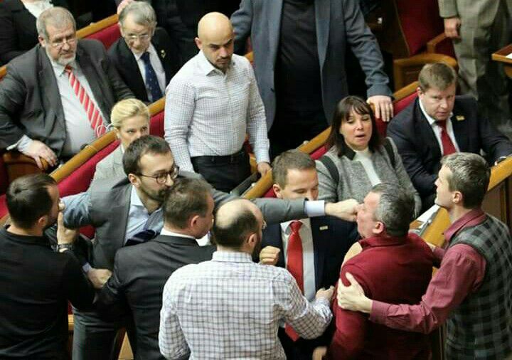 Сергей Лещенко наносит ответный удар - 33747 Сергей Лещенко наносит ответный удар - фото 33747