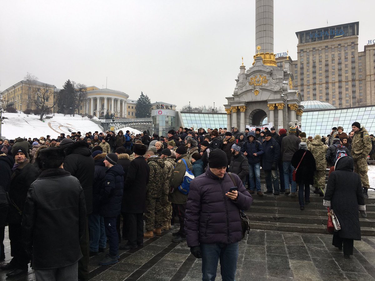 В Киеве прощаются с героически погибшими защитниками Авдеевки - 32465 В Киеве прощаются с героически погибшими защитниками Авдеевки - фото 32465