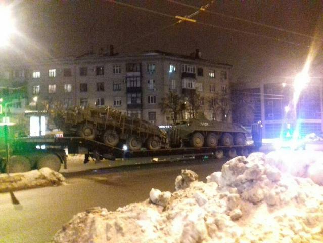 В Харькове произошло ДТП с участием двух БТР - 34114 В Харькове произошло ДТП с участием двух БТР - фото 34114