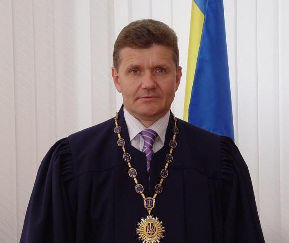 Суддя-пенсіонер із сумнівною нерухомістю подався до Верховного суду - 34394 Суддя-пенсіонер із сумнівною нерухомістю подався до Верховного суду - фото 34394