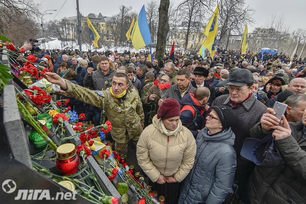 В Киеве почтили память Героев Небесной Сотни - 34980 В Киеве почтили память Героев Небесной Сотни - фото 34980