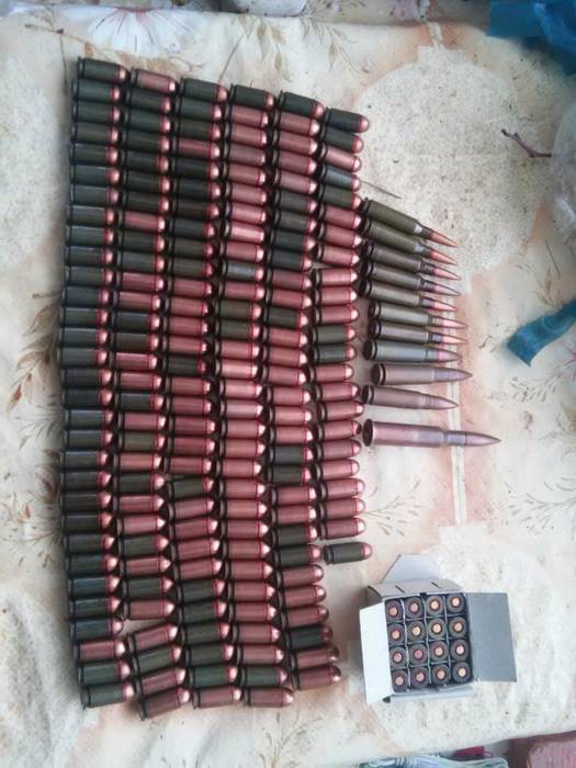 В Кропивницком СБУ изъяла у военного взрывчатку, привезенную из АТО
- 33361 В Кропивницком СБУ изъяла у военного взрывчатку, привезенную из АТО
- фото 33361