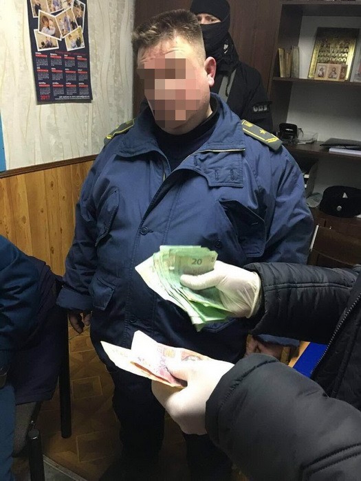 Волынские таможенники брали