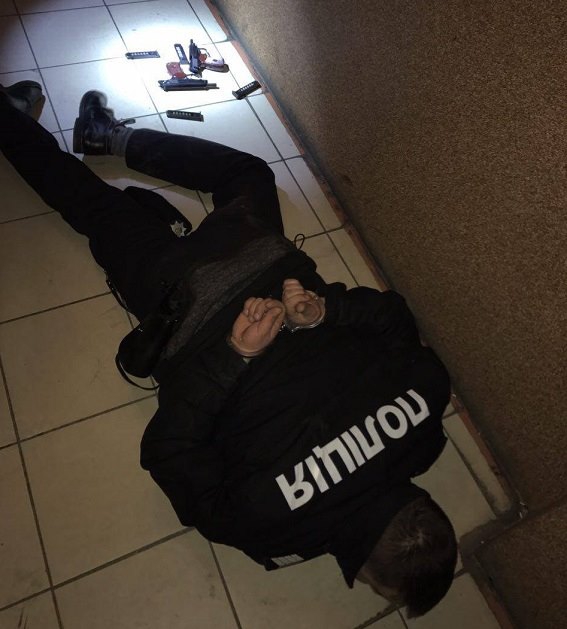 Во Львове разоблачили ОПГ из числа полицейских - 36206 Во Львове разоблачили ОПГ из числа полицейских - фото 36206