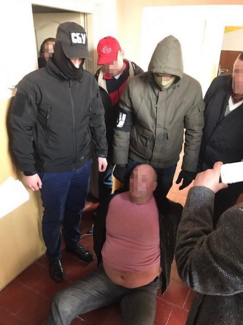 Взятка месяца. Ставки поднимаются - 40678 Взятка месяца. Ставки поднимаются - фото 40678