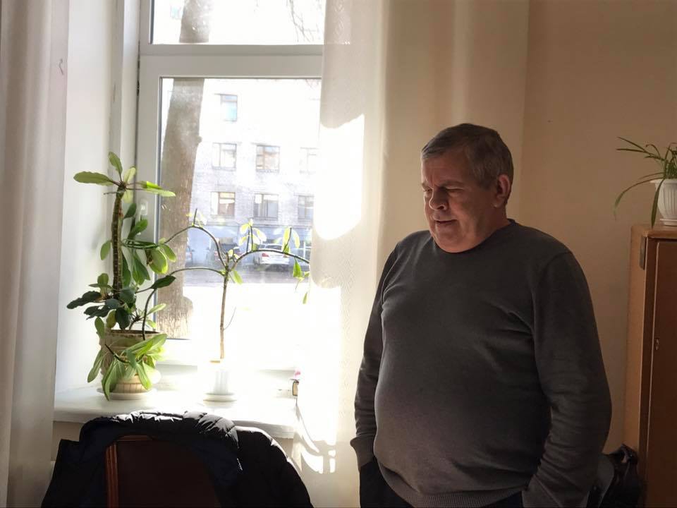 Глава сепаратистской ветеранской организации в Житомире напал на журналиста - 40135 Глава сепаратистской ветеранской организации в Житомире напал на журналиста - фото 40135