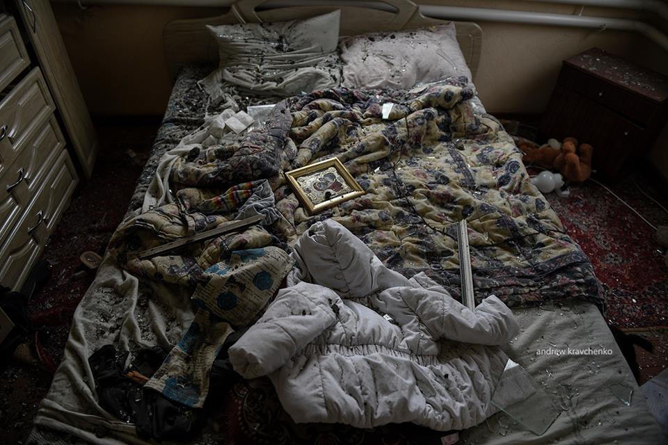 Балаклея - последствия взрывов снарядов: фоторепортаж - 39663 Балаклея - последствия взрывов снарядов: фоторепортаж - фото 39663