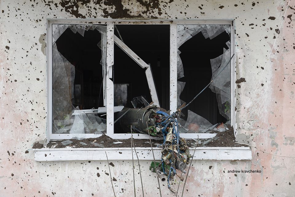 Балаклея - последствия взрывов снарядов: фоторепортаж - 39658 Балаклея - последствия взрывов снарядов: фоторепортаж - фото 39658