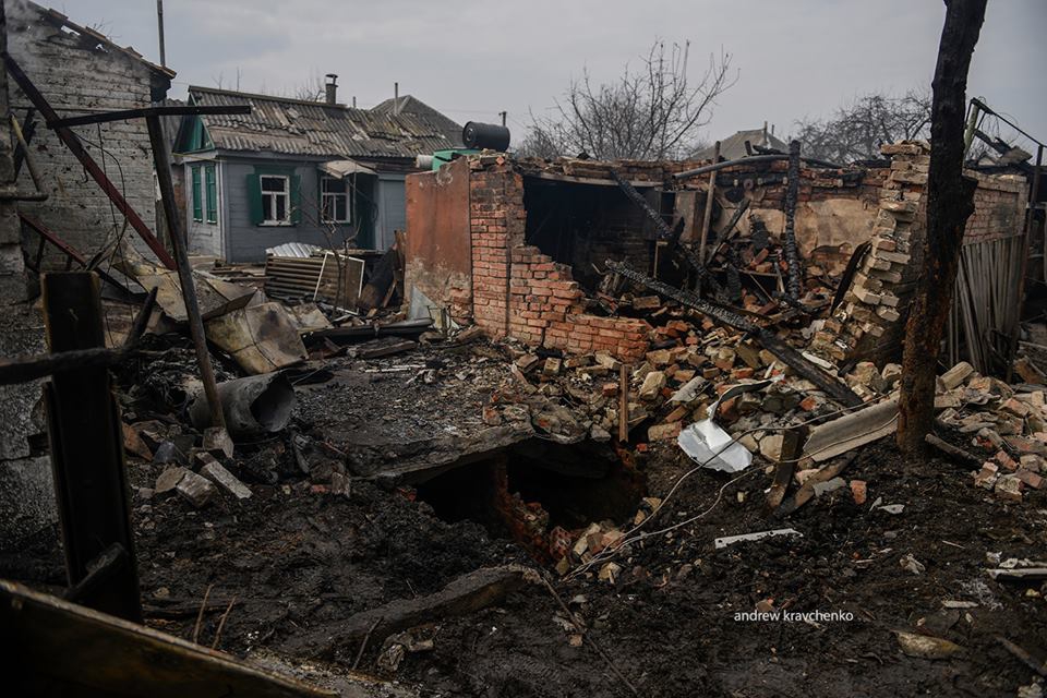 Балаклея - последствия взрывов снарядов: фоторепортаж - 39661 Балаклея - последствия взрывов снарядов: фоторепортаж - фото 39661