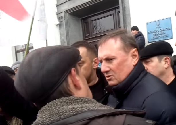 Активист: Ефремов руководит "ЛНР" по сей день - 42086 Активист: Ефремов руководит "ЛНР" по сей день - фото 42086