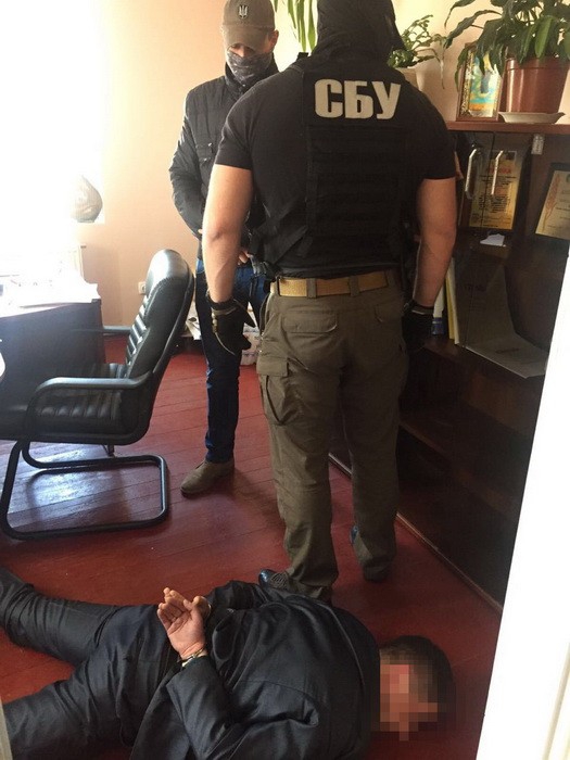 Замначальника отделения полиции попался на взятке - 41164 Замначальника отделения полиции попался на взятке - фото 41164