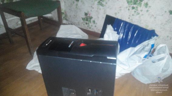 Двое подростков из-за компьютера избили 14-летнего парня кирпичом и ножом - 41429 Двое подростков из-за компьютера избили 14-летнего парня кирпичом и ножом - фото 41429