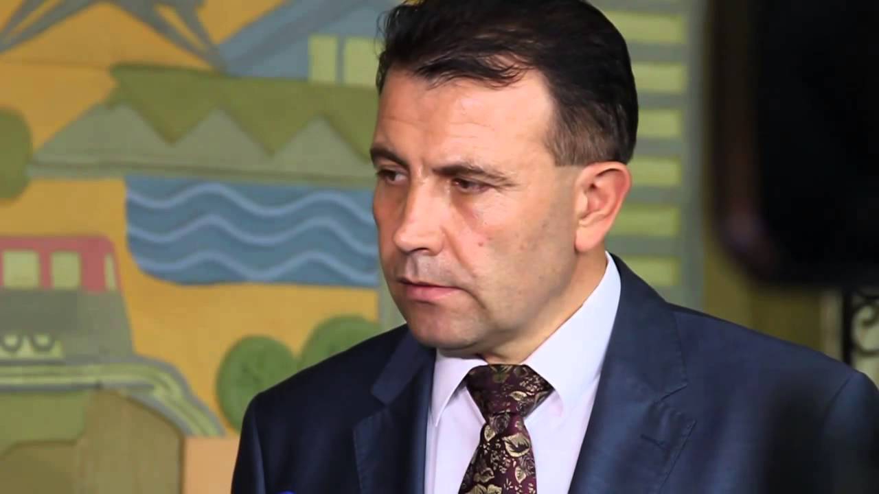 Как мэр-сепаратист назначил служившего 'ДНР' милиционера главой муниципальной полиции - 42299 Как мэр-сепаратист назначил служившего 'ДНР' милиционера главой муниципальной полиции - фото 42299