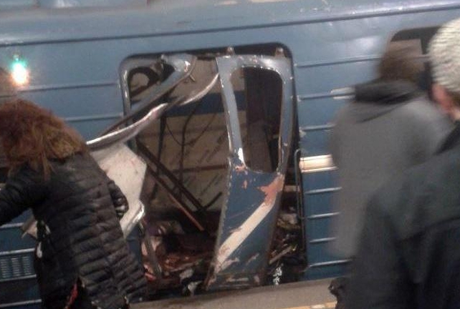 В метро Санкт-Петербурга прогремел взрыв, есть пострадавшие - 40973 В метро Санкт-Петербурга прогремел взрыв, есть пострадавшие - фото 40973