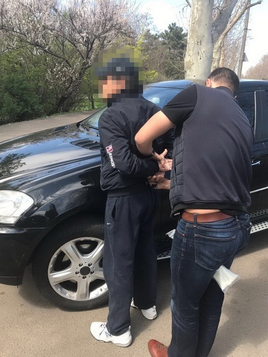 В Одессе задержали итальянца, который не заплатил 180 миллионов евро налогов - 42523 В Одессе задержали итальянца, который не заплатил 180 миллионов евро налогов - фото 42523