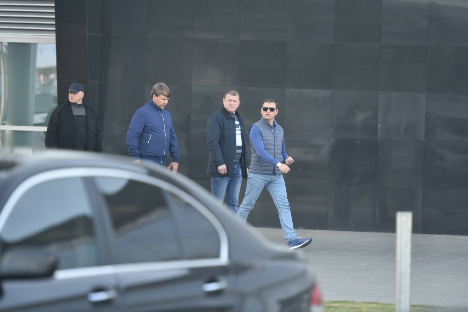 Ляшко не устает отдыхать: "радикал" и его кум прилетели из Израиля - 43322 Ляшко не устает отдыхать: "радикал" и его кум прилетели из Израиля - фото 43322