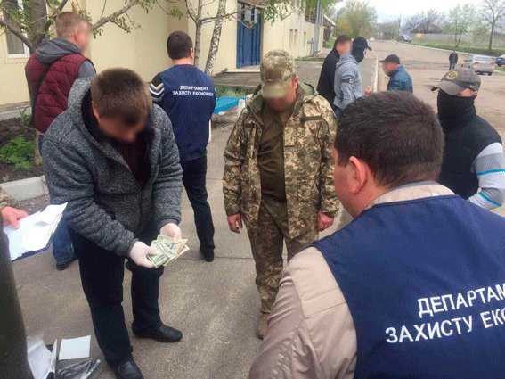 Заместитель командира роты ВСУ требовал 50 тысяч от матери бойца - 43710 Заместитель командира роты ВСУ требовал 50 тысяч от матери бойца - фото 43710
