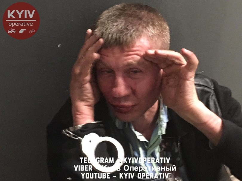 Стрельба в супермаркете Киева: появились фото и видео - 45466 Стрельба в супермаркете Киева: появились фото и видео - фото 45466