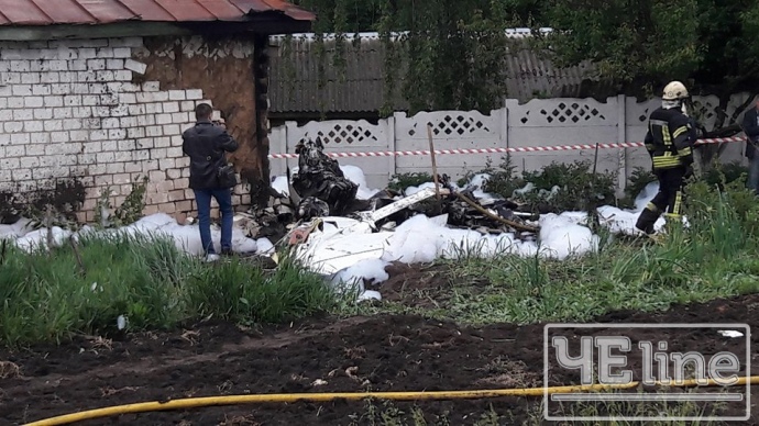 В Чернигове разбился самолет, есть погибший - 48285 В Чернигове разбился самолет, есть погибший - фото 48285