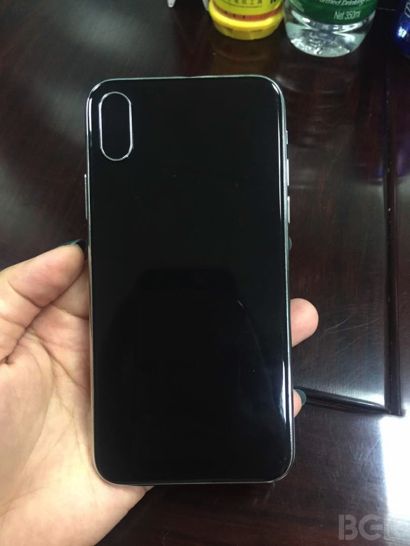 iPhone 8: Появился макет нового смартфона - 47223 iPhone 8: Появился макет нового смартфона - фото 47223