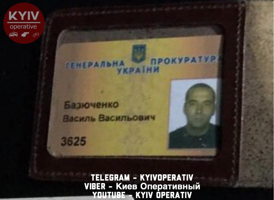 Пьяный водитель зама Луценко устроил масштабное ДТП в Киеве - 48394 Пьяный водитель зама Луценко устроил масштабное ДТП в Киеве - фото 48394