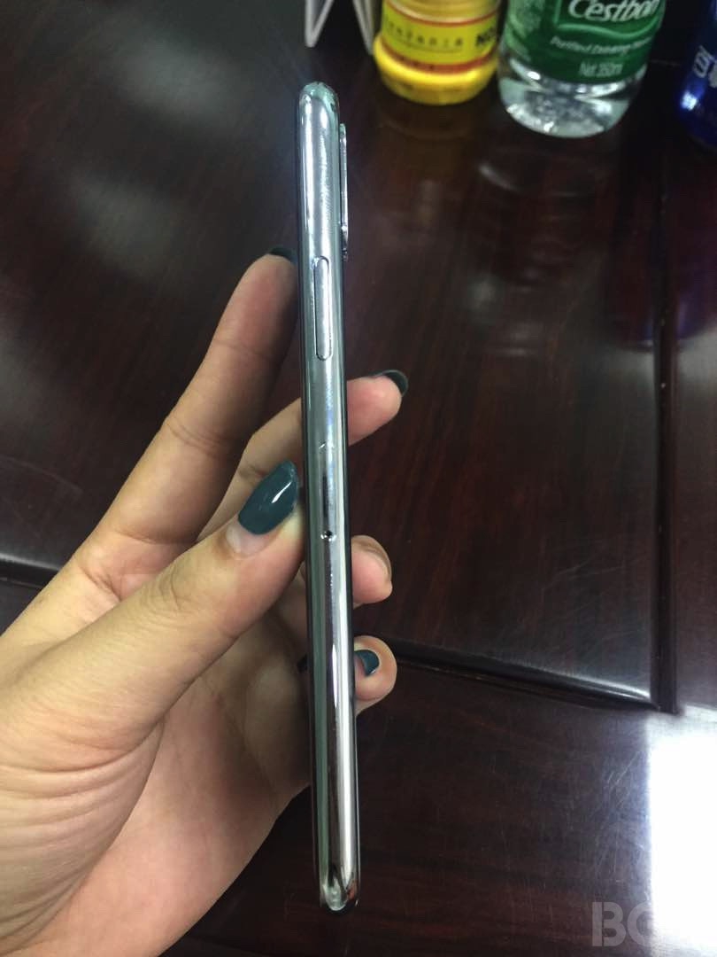 iPhone 8: Появился макет нового смартфона - 47224 iPhone 8: Появился макет нового смартфона - фото 47224