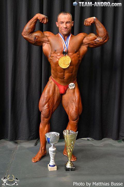 Украинец стал абсолютным победителем в Европе по бодибилдингу IFBB 2017 - 45389 Украинец стал абсолютным победителем в Европе по бодибилдингу IFBB 2017 - фото 45389