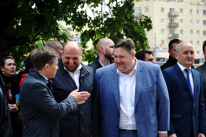 Депутат в масле. Кто такой Борислав Розенблат? - 52618 Депутат в масле. Кто такой Борислав Розенблат? - фото 52618