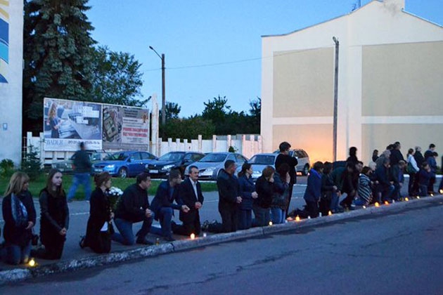 Так встречали в городе тело погибшего героя - 58418 Так встречали в городе тело погибшего героя - фото 58418